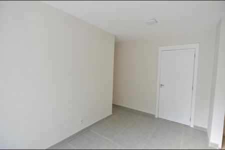 Sala de apartamento à venda com 2 quartos, 47m² em Sampaio, Rio de Janeiro