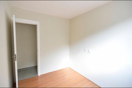 Quarto 1 de apartamento à venda com 2 quartos, 47m² em Sampaio, Rio de Janeiro