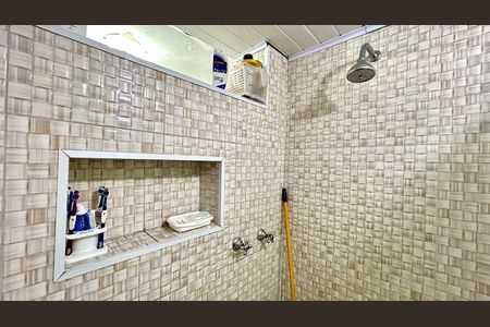 Apartamento para alugar com 65m², 2 quartos e 1 vaga Apartamento para alugar com 65m², 2 quartos e 1 vagaBanheiro