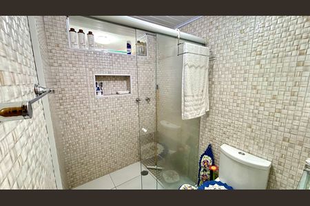 Apartamento para alugar com 65m², 2 quartos e 1 vaga Apartamento para alugar com 65m², 2 quartos e 1 vagaBanheiro