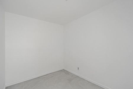 Quarto de apartamento à venda com 2 quartos, 54m² em Sarandi, Porto Alegre