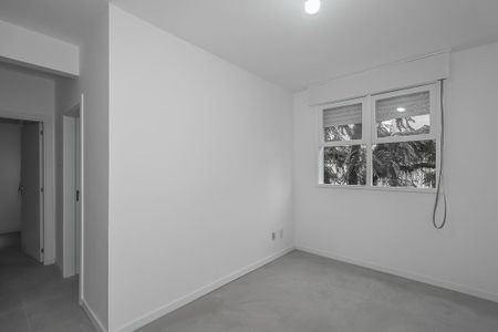 Sala de apartamento à venda com 2 quartos, 54m² em Sarandi, Porto Alegre
