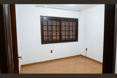 Quarto 2 de casa para alugar com 3 quartos, 164m² em Vila Silveira Martins, Cachoeirinha