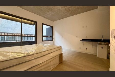 Kitnet/Studio à venda com 1 quarto, 25m² em Indianópolis, São Paulo