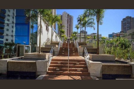 Apartamento para alugar com 103m², 2 quartos e 3 vagas