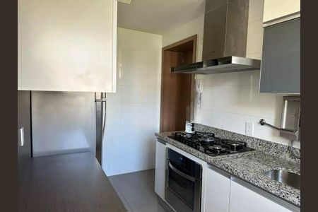 Apartamento para alugar com 103m², 2 quartos e 3 vagas