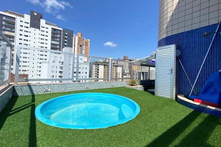 Apartamento para alugar com 200m², 2 quartos e 2 vagas