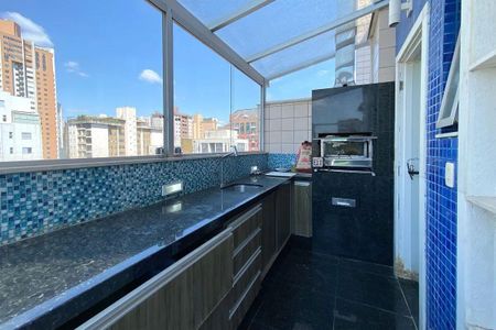 Apartamento para alugar com 200m², 2 quartos e 2 vagas