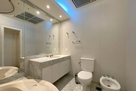 Apartamento para alugar com 200m², 2 quartos e 2 vagas