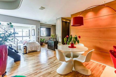 Apartamento à venda com 3 quartos, 193m² em Moema, São Paulo