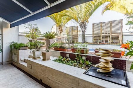 Apartamento à venda com 193m², 3 quartos e 2 vagas