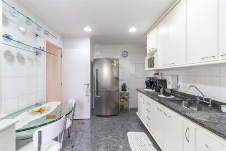 Apartamento à venda com 3 quartos, 116m² em Vila Romana, São Paulo