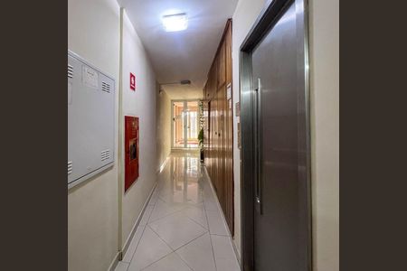 Apartamento à venda com 40m², 1 quarto e sem vaga