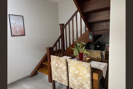 Casa à venda com 90m², 2 quartos e 2 vagas