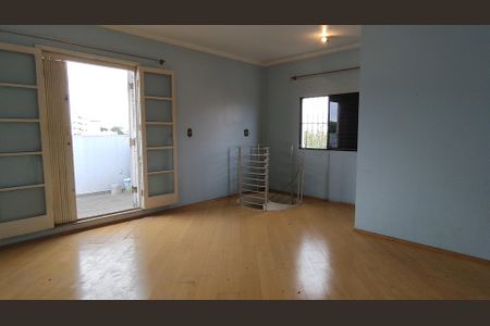 Casa para alugar com 300m², 4 quartos e 3 vagas
