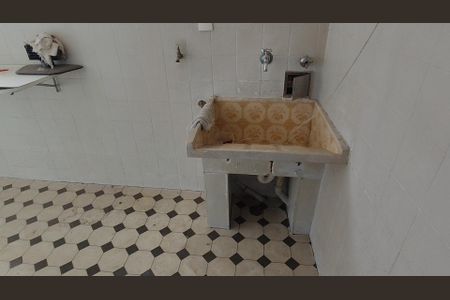 Casa para alugar com 300m², 4 quartos e 3 vagas
