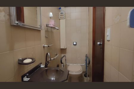 Casa para alugar com 300m², 4 quartos e 3 vagas
