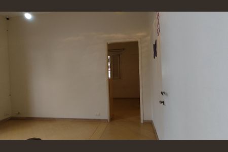 Casa para alugar com 300m², 4 quartos e 3 vagas