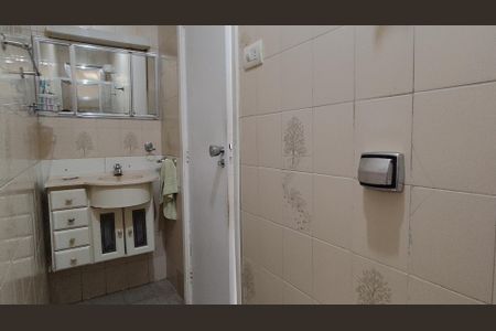 Casa para alugar com 300m², 4 quartos e 3 vagas