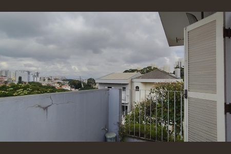 Casa para alugar com 300m², 4 quartos e 3 vagas