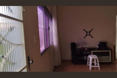 Casa para alugar com 300m², 4 quartos e 3 vagas