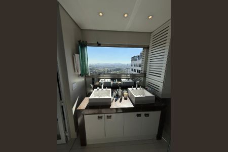 Apartamento à venda com 140m², 3 quartos e 1 vaga