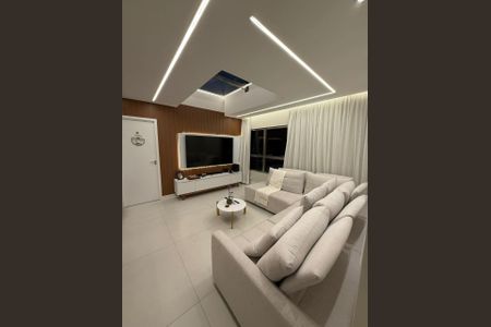 Apartamento à venda com 140m², 3 quartos e 1 vaga