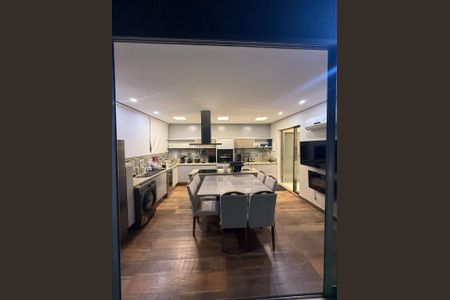 Apartamento à venda com 140m², 3 quartos e 1 vaga