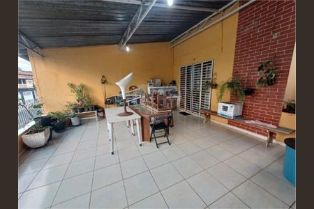 Casa à venda com 4 quartos, 156m² em Jardim Brasilia, São Paulo