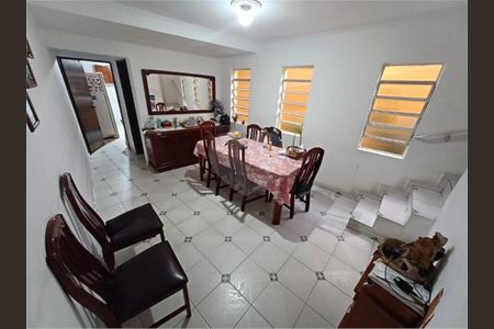Casa à venda com 4 quartos, 156m² em Jardim Brasilia, São Paulo