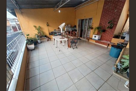 Casa à venda com 4 quartos, 156m² em Jardim Brasilia, São Paulo