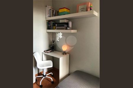 Apartamento à venda com 2 quartos, 52m² em Parque Peruche, São Paulo
