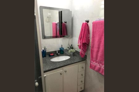 Apartamento à venda com 2 quartos, 52m² em Parque Peruche, São Paulo