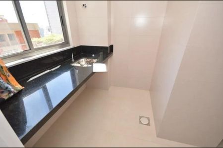 Apartamento à venda com 3 quartos, 110m² em Gutierrez, Belo Horizonte