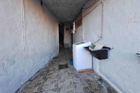 Casa para alugar com 100m², 2 quartos e sem vagaÁrea de Serviço