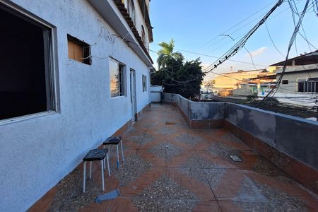 Casa para alugar com 100m², 2 quartos e sem vagaQuintal