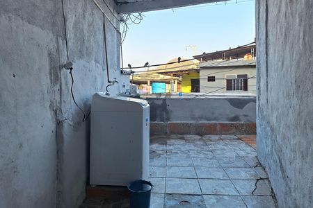 Casa para alugar com 100m², 2 quartos e sem vagaÁrea de Serviço