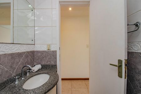 Apartamento para alugar com 93m², 3 quartos e sem vagaBanheiro Social