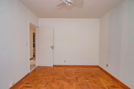 Quarto 2 de apartamento para alugar com 3 quartos, 93m² em Vila Ipiranga, Porto Alegre