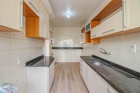Apartamento para alugar com 93m², 3 quartos e sem vagaCozinha