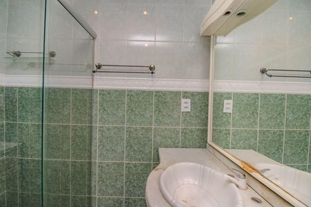 Apartamento para alugar com 93m², 3 quartos e sem vagaBanheiro da Suíte