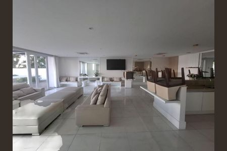 Apartamento para alugar com 71m², 2 quartos e 2 vagas