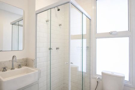 Apartamento para alugar com 67m², 2 quartos e 1 vaga Apartamento para alugar com 67m², 2 quartos e 1 vagaBanheiro