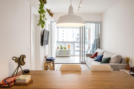 Apartamento para alugar com 67m², 2 quartos e 1 vaga Apartamento para alugar com 67m², 2 quartos e 1 vagaSala