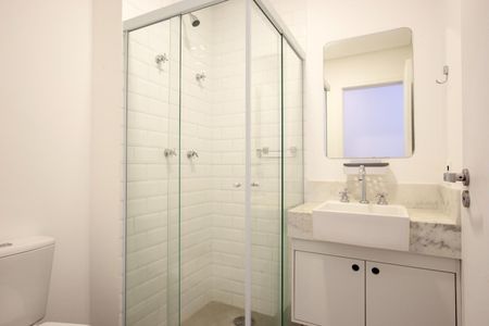 Apartamento para alugar com 67m², 2 quartos e 1 vaga Apartamento para alugar com 67m², 2 quartos e 1 vagaBanheiro