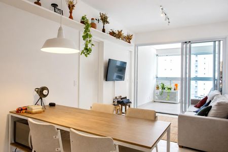 Apartamento para alugar com 67m², 2 quartos e 1 vaga Apartamento para alugar com 67m², 2 quartos e 1 vagaSala de Jantar