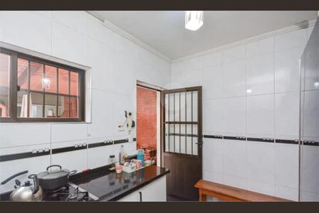 Casa à venda com 140m², 4 quartos e 2 vagas