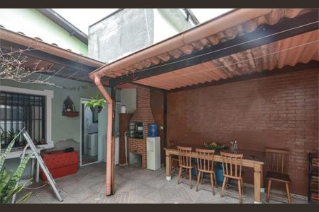 Casa à venda com 140m², 4 quartos e 2 vagas