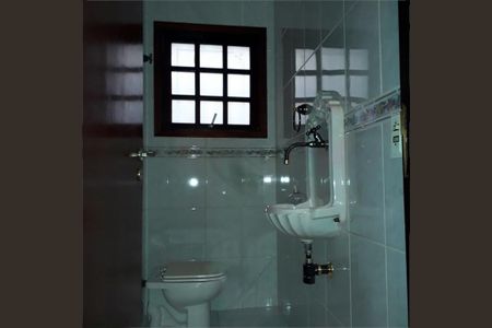 Casa à venda com 3 quartos, 155m² em Vila Hamburguesa, São Paulo