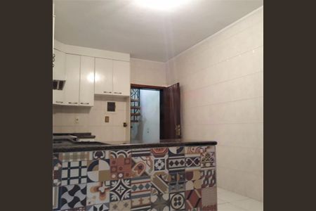 Casa à venda com 3 quartos, 155m² em Vila Hamburguesa, São Paulo
